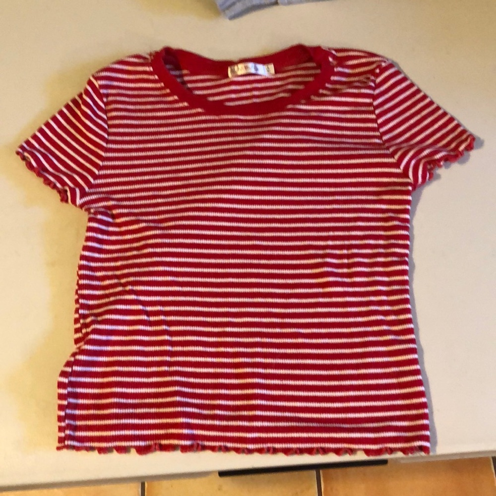 FINAL CHANCE pacsun Crop top!!
